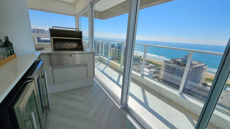 Imagem Apartamento com 4 Quartos à Venda, 222 m² em Praia Brava - Itajaí