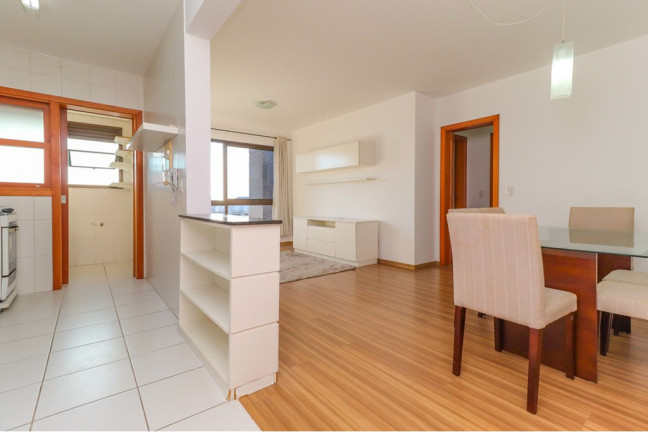 Imagem Apartamento com 2 Quartos à Venda, 74 m² em Petrópolis - Porto Alegre