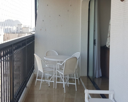 Imagem Apartamento com 3 Quartos à Venda, 184 m² em Pitangueiras - Guarujá