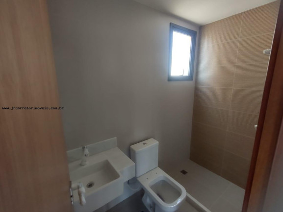 Imagem Apartamento com 3 Quartos à Venda, 110 m² em Itapoã - Vila Velha