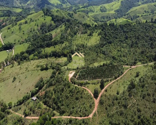 Imagem Imóvel com 3 Quartos à Venda, 55 m² em Brasilândia - Carmópolis De Minas