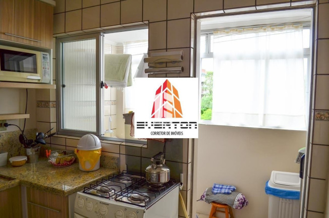 Imagem Apartamento com 2 Quartos à Venda, 68 m² em Centro - Santa Maria