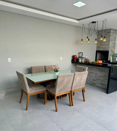 Imagem Casa de Condomínio com 2 Quartos à Venda, 100 m² em Jardim Imperial - Cuiabá