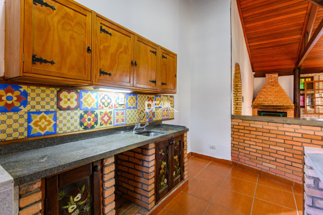 Imagem Casa com 6 Quartos à Venda, 700 m² em Park Way - Brasília