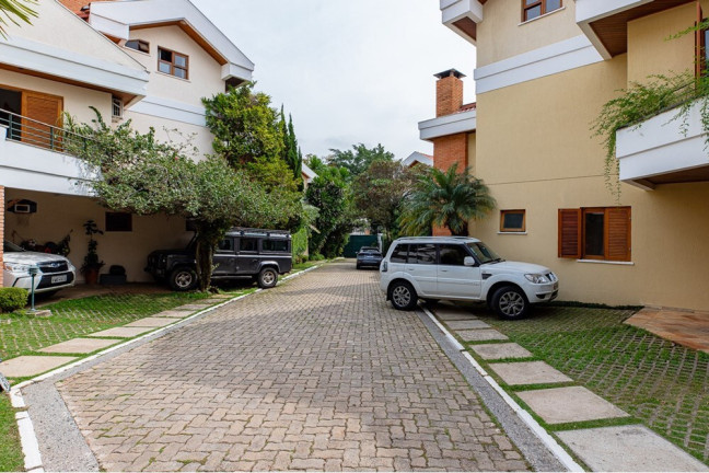 Imagem Casa com 4 Quartos à Venda, 407 m² em Jardim Cordeiro - São Paulo Imagem Casa com 4 Quartos à Venda, 407 m² em Jardim Cordeiro - São Paulo