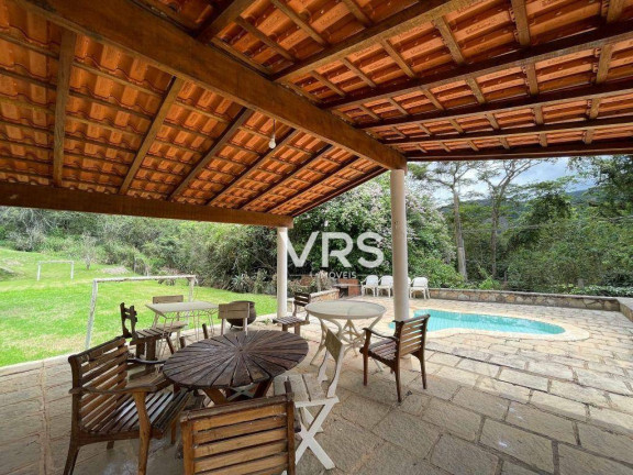 Imagem Casa com 4 Quartos à Venda, 350 m² em Granja Mafra - Teresópolis