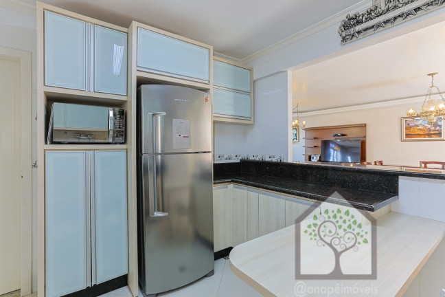 Imagem Casa com 4 Quartos à Venda, 295 m² em Trindade - Florianópolis Imagem Casa com 4 Quartos à Venda, 295 m² em Trindade - Florianópolis