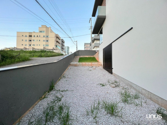 Imagem Sobrado com 3 Quartos à Venda, 98 m² em Areias - São José