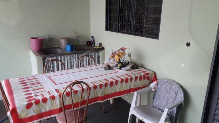 Imagem Casa com 2 Quartos para Alugar, 180 m² em Jardim Adalgisa - Araraquara Imagem Casa com 2 Quartos para Alugar, 180 m² em Jardim Adalgisa - Araraquara