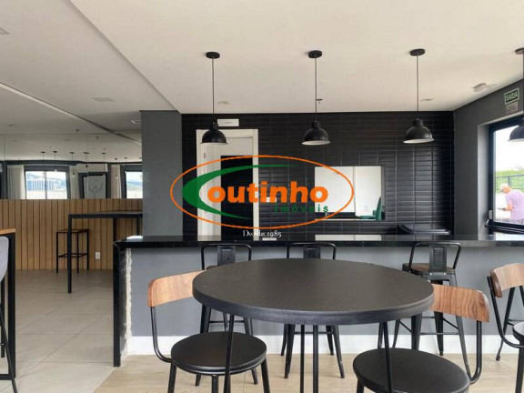 Imagem Studio com 1 Quarto à Venda, 38 m² em São Cristovão - Rio De Janeiro Imagem Studio com 1 Quarto à Venda, 38 m² em São Cristovão - Rio De Janeiro