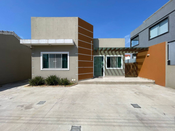 Casa de Condomínio com 3 Quartos à Venda, 130 m² em Peró - Cabo Frio