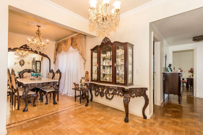 Imagem Imóvel com 3 Quartos à Venda, 171 m² em Centro Histórico - Porto Alegre Imagem Imóvel com 3 Quartos à Venda, 171 m² em Centro Histórico - Porto Alegre