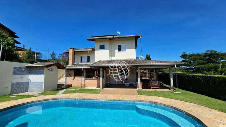 Casa com 3 Quartos à Venda, 202 m² em Condomínio Santa Fé - Piracaia