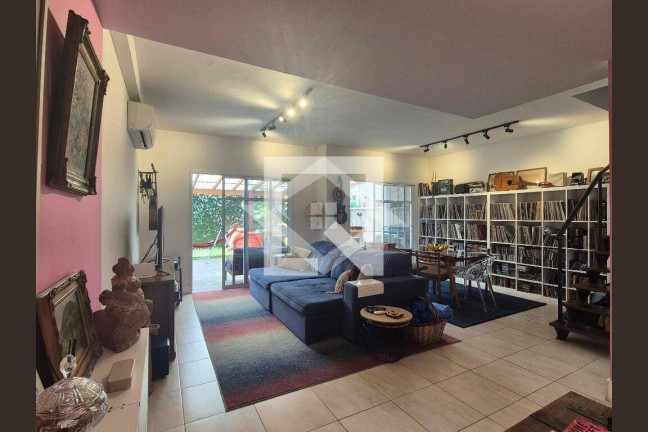 Imagem Casa com 4 Quartos à Venda, 240 m² em Recreio Dos Bandeirantes - Rio De Janeiro Imagem Casa com 4 Quartos à Venda, 240 m² em Recreio Dos Bandeirantes - Rio De Janeiro