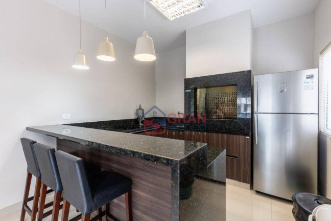 Imagem Sobrado com 3 Quartos à Venda, 320 m² em Campo Comprido - Curitiba Imagem Sobrado com 3 Quartos à Venda, 320 m² em Campo Comprido - Curitiba