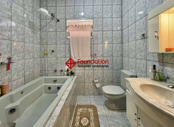 Imagem Casa de Condomínio com 3 Quartos à Venda, 1 m² em Chácara Dos Lagos - Carapicuíba