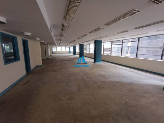 Sala Comercial à Venda, 650 m² em Centro - Rio De Janeiro
