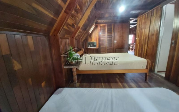 Imagem Imóvel com 3 Quartos à Venda, 180 m² em Capivari - Campos Do Jordão Imagem Imóvel com 3 Quartos à Venda, 180 m² em Capivari - Campos Do Jordão