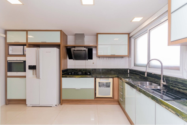 Imagem Apartamento com 3 Quartos à Venda, 146 m² em Jardim Europa - Porto Alegre