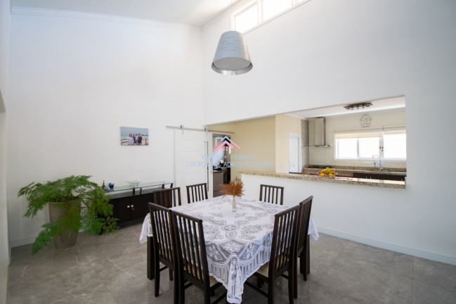 Imagem Casa com 4 Quartos à Venda, 326 m² em Jardim Colonial - Atibaia