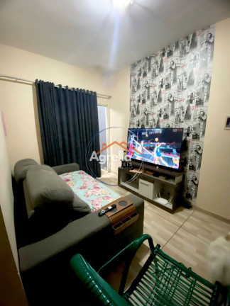 Imagem Casa com 2 Quartos à Venda, 70 m² em Jardim Suécia - Mogi Guaçu Imagem Casa com 2 Quartos à Venda, 70 m² em Jardim Suécia - Mogi Guaçu