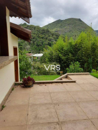 Imagem Casa com 4 Quartos à Venda, 354 m² em Albuquerque - Teresópolis