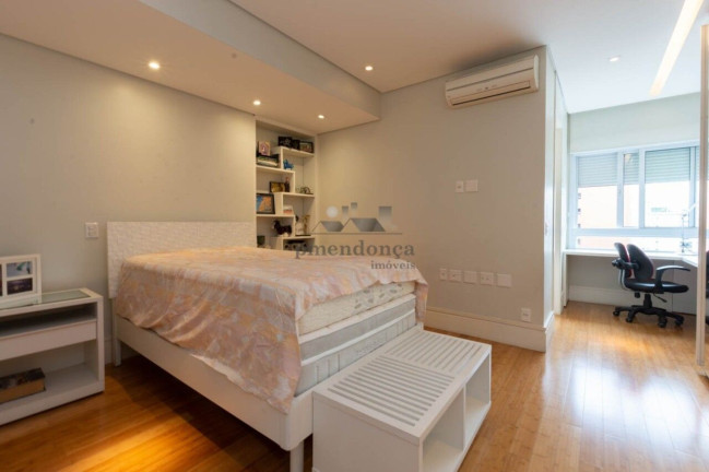 Imagem Apartamento com 4 Quartos à Venda, 320 m² em Pacaembu - São Paulo Imagem Apartamento com 4 Quartos à Venda, 320 m² em Pacaembu - São Paulo