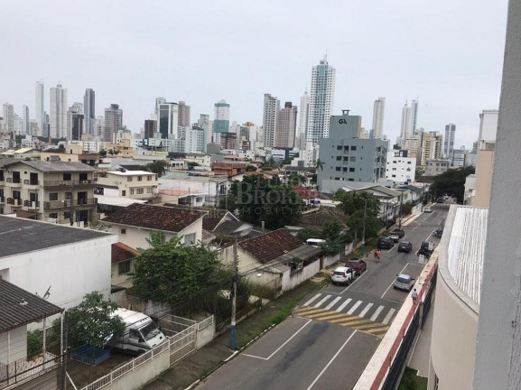 Imagem Apartamento com 3 Quartos à Venda, 72 m² em Nações - Balneário Camboriú