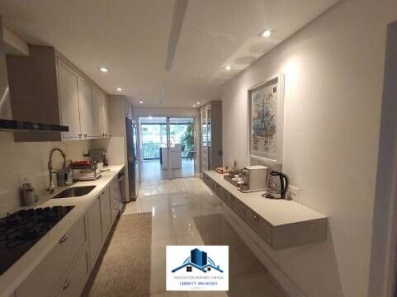 Imagem Apartamento com 4 Quartos à Venda, 193 m² em Aclimação - São Paulo