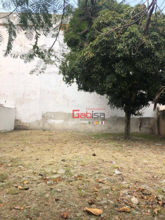 Imagem Terreno à Venda, 300 m² em Braga - Cabo Frio Imagem Terreno à Venda, 300 m² em Braga - Cabo Frio
