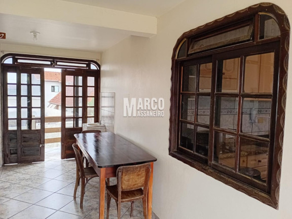 Imagem Casa com 3 Quartos à Venda, 140 m² em Centro - Balneário Barra Do Sul