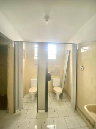 Imagem Galpão para Alugar, 650 m² em Vila Aricanduva - São Paulo Imagem Galpão para Alugar, 650 m² em Vila Aricanduva - São Paulo