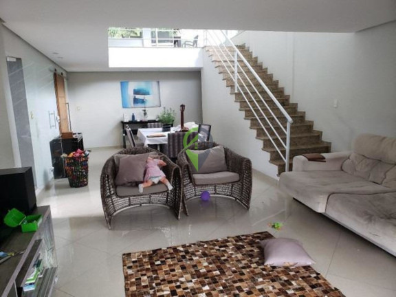 Imagem Casa com 5 Quartos à Venda, 1.000 m² em Morro De Nova Cintra - Santos Imagem Casa com 5 Quartos à Venda, 1.000 m² em Morro De Nova Cintra - Santos