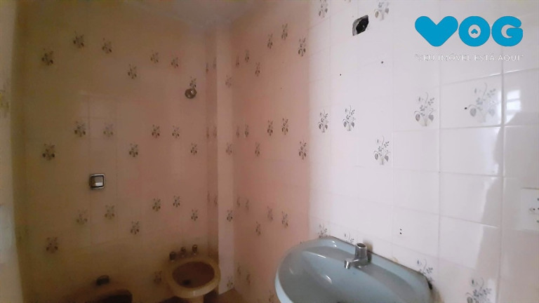 Imagem Imóvel com 2 Quartos à Venda, 75 m² em Farroupilha - Porto Alegre Imagem Imóvel com 2 Quartos à Venda, 75 m² em Farroupilha - Porto Alegre