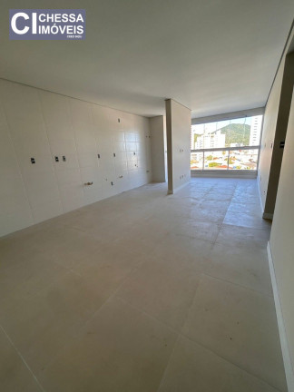 Imagem Apartamento com 2 Quartos à Venda, 84 m² em São Judas - Itajaí