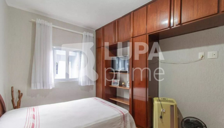 Imagem Casa com 5 Quartos à Venda, 182 m² em Jardim Guanca - São Paulo