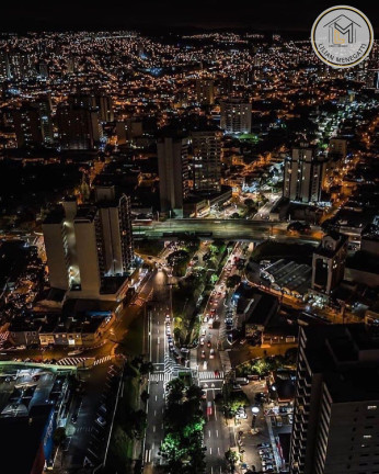 Imagem Imóvel com 4 Quartos à Venda, 623 m² em Vila Hortolândia - Jundiaí Imagem Imóvel com 4 Quartos à Venda, 623 m² em Vila Hortolândia - Jundiaí