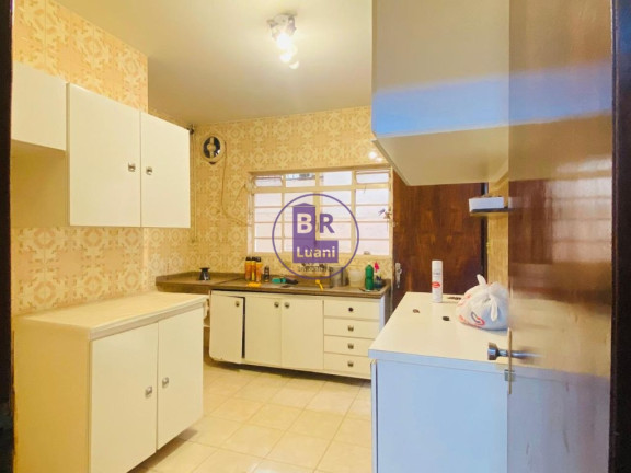 Imagem Casa com 3 Quartos à Venda, 318 m² em Dom Bosco - Londrina