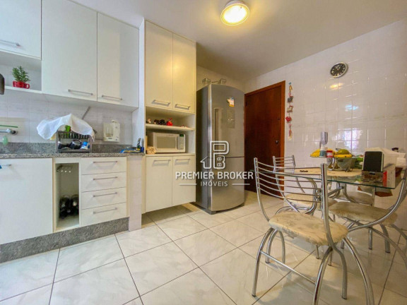 Imagem Apartamento com 2 Quartos à Venda, 64 m² em Várzea - Teresópolis