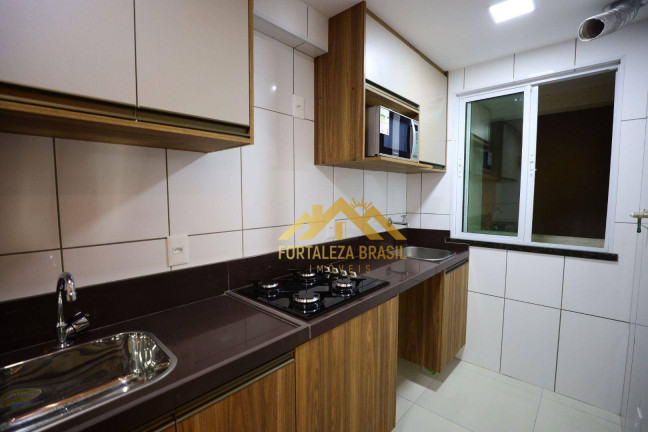 Imagem Imóvel com 3 Quartos à Venda, 71 m² em Luciano Cavalcante - Fortaleza Imagem Imóvel com 3 Quartos à Venda, 71 m² em Luciano Cavalcante - Fortaleza