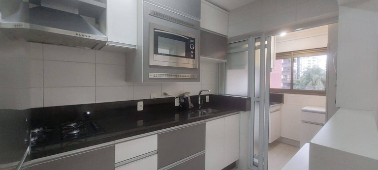 Imagem Apartamento com 2 Quartos à Venda, 71 m² em Centro - Florianópolis