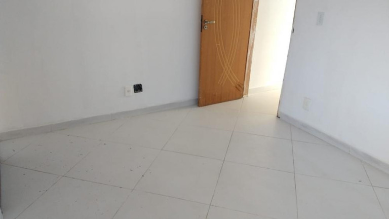 Imagem Imóvel com 2 Quartos à Venda, 75 m² em Campo Grande - Rio De Janeiro