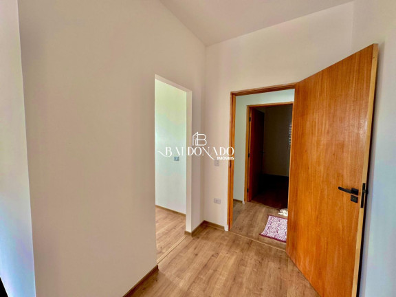 Imagem Casa com 3 Quartos para Alugar, 220 m² em Centro - Extrema Imagem Casa com 3 Quartos para Alugar, 220 m² em Centro - Extrema