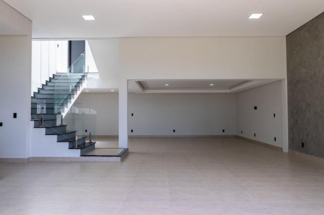 Imagem Casa com 3 Quartos para Alugar,  em Itapeva - Votorantim