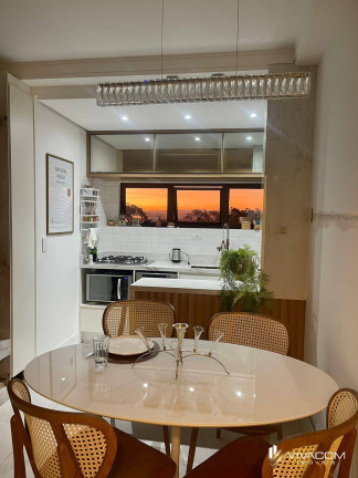 Imagem Apartamento com 2 Quartos à Venda, 65 m² em Agronômica - Florianópolis