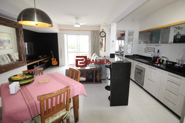Apartamento com 2 Quartos à Venda, 92 m² em Itacorubi - Florianópolis