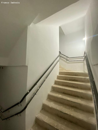 Imagem Apartamento com 2 Quartos à Venda, 42 m² em Santa Maria - Santo André