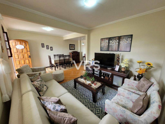 Imagem Casa com 3 Quartos à Venda, 140 m² em Jardim Europa - Teresópolis