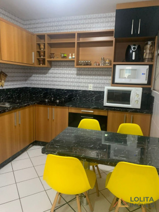 Imagem Apartamento com 3 Quartos à Venda, 74 m² em Barreiros - São José Imagem Apartamento com 3 Quartos à Venda, 74 m² em Barreiros - São José