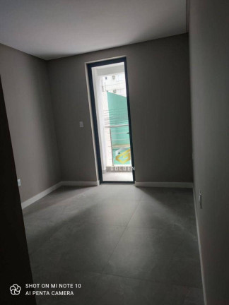 Imagem Sobrado com 3 Quartos à Venda, 220 m² em Centro - Balneário Camboriú Imagem Sobrado com 3 Quartos à Venda, 220 m² em Centro - Balneário Camboriú